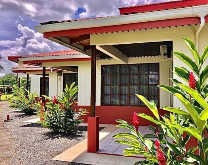Готель Befox Adventure La Fortuna Екстер'єр фото