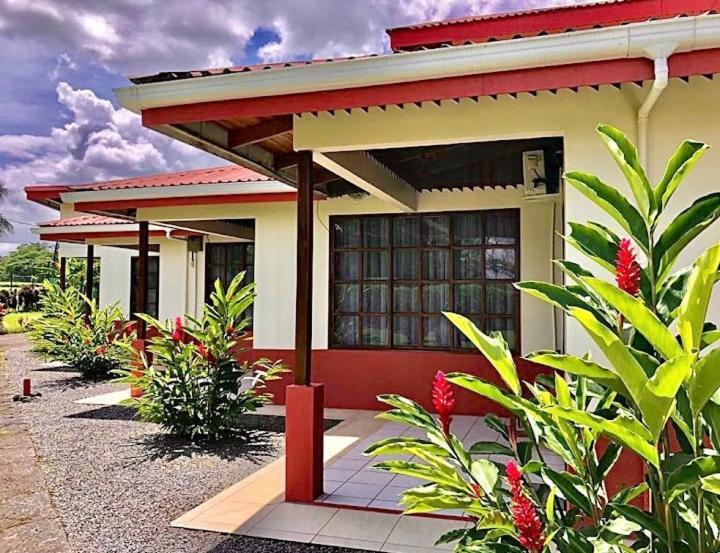 Готель Befox Adventure La Fortuna Екстер'єр фото